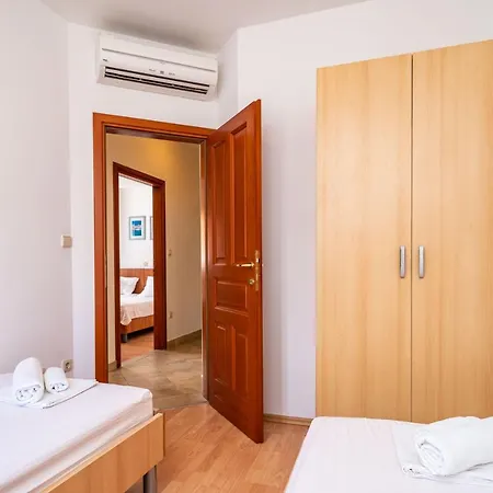 Burum B&b-apartment With Beautiful View Nocleg ze śniadaniem