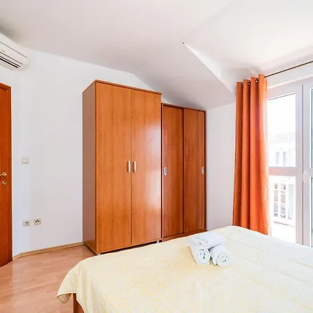 Burum B&b-apartment With Beautiful View Nocleg ze śniadaniem