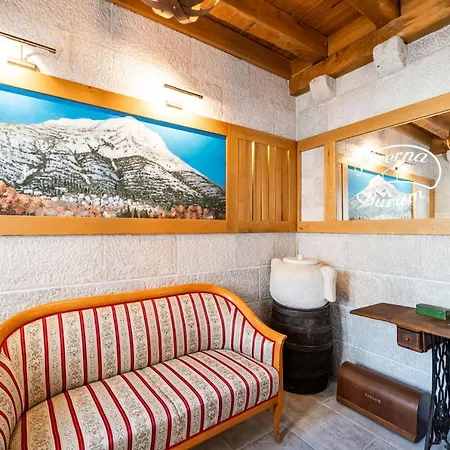 Burum B&b-apartment With Beautiful View * Dubrownik